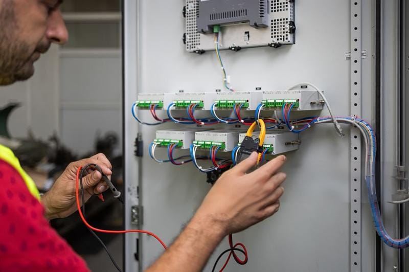 System Commissioning Grid Connection
